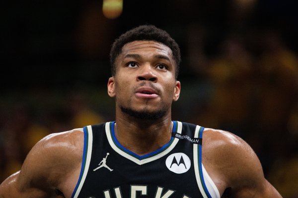 Baye: The Bucks will not get another Antetokounmpo. No big free agent will go to the Bucks