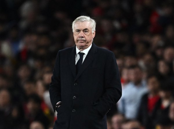 Longzero: Ancelotti originally planned to buy people to strengthen the team, but Real Madrid stopped after being eliminated in the Champions League