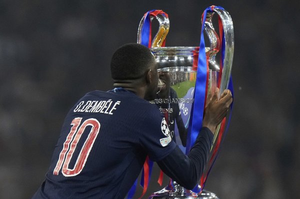 Already changed! Deschamps: I support Dembele 100% to get the golden ball. His performance is undoubtedly worthy of it.