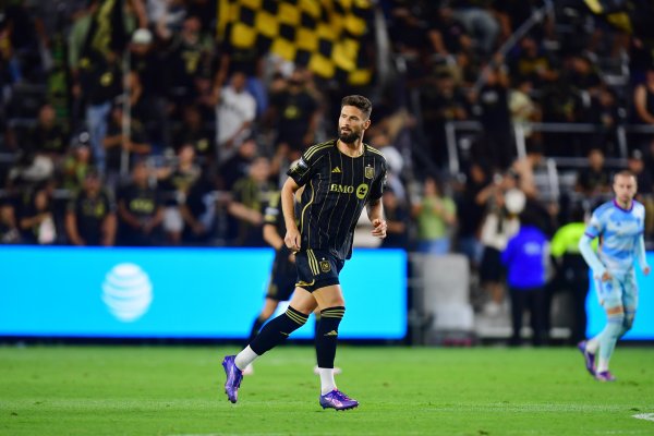 Los Angeles FC defender: It s a pity to lose Giroud. He doesn t score many goals but actually performs well
