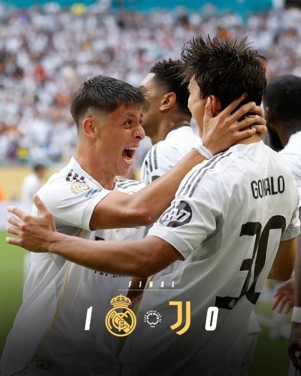 Real Madrid played 8 games against Juventus in the past 17 years, achieving 4 wins, 2 draws and 2 losses & 4 encounters in the knockout stages and 3 advancements