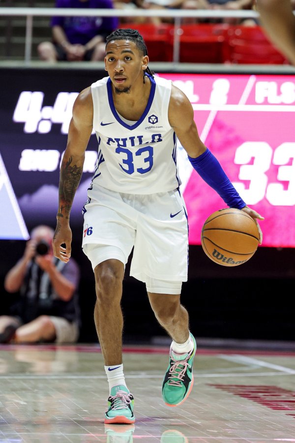 Very good at fighting! 76ers Mintz scored a key goal in a row! 9% of 15 shots, 269 free throws, with a maximum of 26 points!
