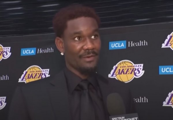Ayton: Both the Lakers and I want to win This is another chance.