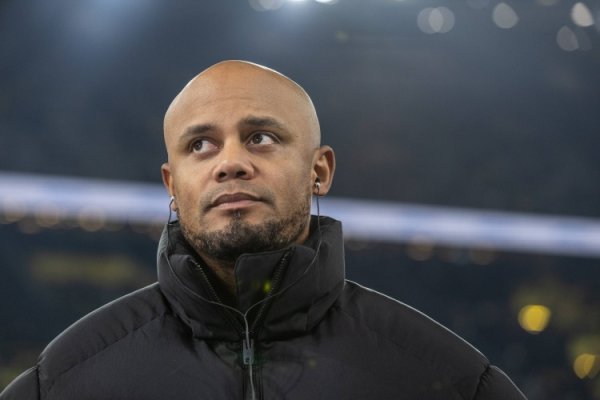 Celebrity: Kompany doesn t have the courage to use young players. I don t believe that Bayern s youth training invests so much money, no one can join the team
