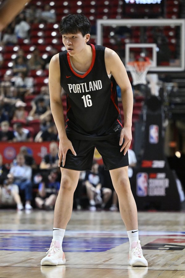 👀US media: Yang Hansen can at least reach Bill Walton s level. It s too early to say that he s like Jokic