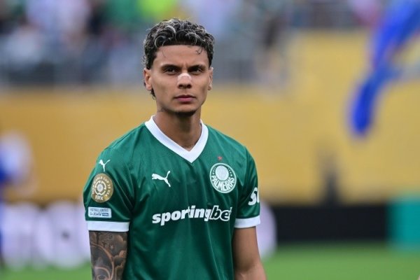 Reporter: Benfica s 25 million euros + bonus quote Rome target Rios has reached a personal agreement