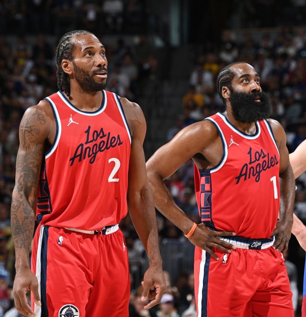 Team record: The Clippers  strength in the Western Conference is second only to the Nuggets & Rockets & Thunder. If they are healthy, they may enter the finals.