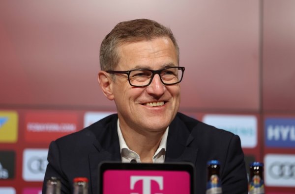 Home ticket bookings hit record! Bayern CEO: The stadium has been full, thank you sincerely for all the fans