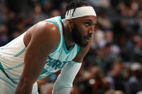 Okoji joins with a basic salary! The Rockets are pulling the front line and defending. Is the strongest team next season?