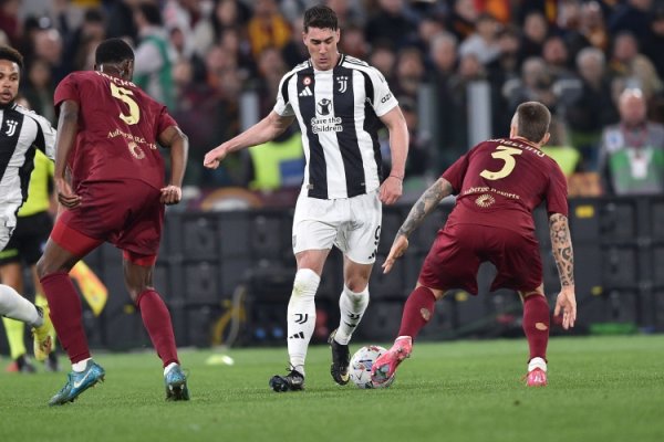 Italian media: Milan and Juventus have preliminary negotiations on Vlahovic, with transfer fees of about 18 million to 20 million euros