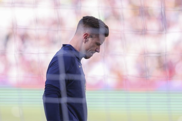 Dissatisfied with the player s statement! Each team: Someone within Barcelona proposes to deprive Telstegen of the post