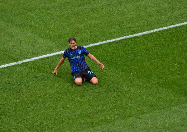 Italian media serve Inter Milan training: Esposito brothers & Boni is the most sought after, Lukeman is the key to innovation