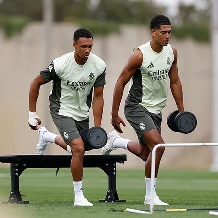 It s considered waiting for you! Bellingham resumes training and is in the same frame with Arnold