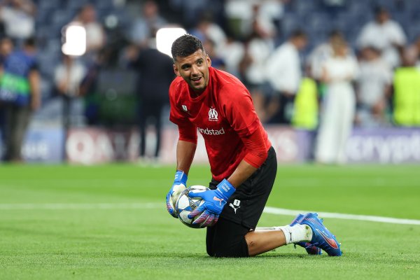 Ruli saves 13+ in the Champions League and 10+ shots in the penalty area. In the past 22 years, only 5 players each made it