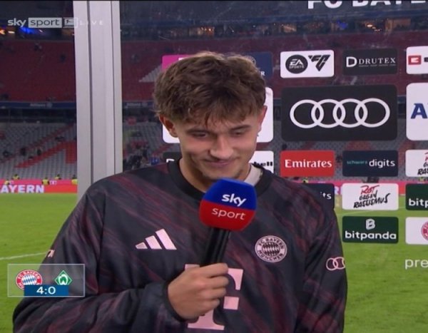 Bischov: It s easy to enjoy playing football at Bayern. It s an honor to inherit Mueller s locker room seat.