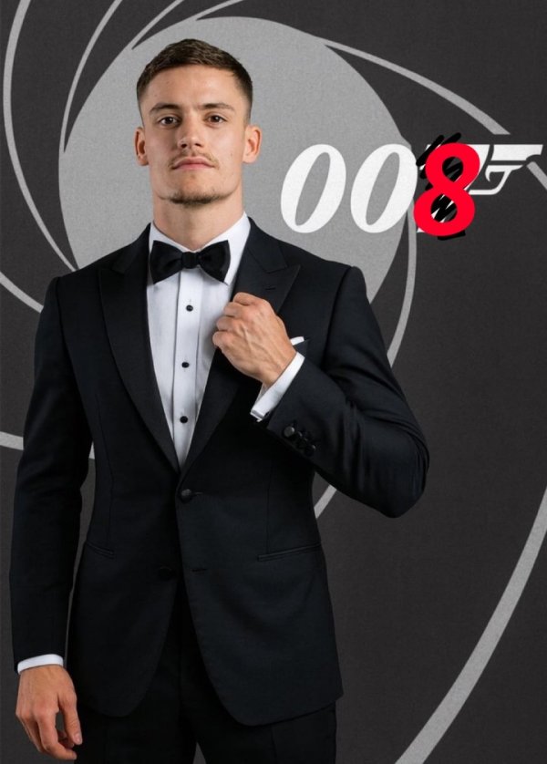 Today’s interesting picture: 008 Weirz has only played 8 games, so 8 games are not discussed! 10,086 scenes 😤