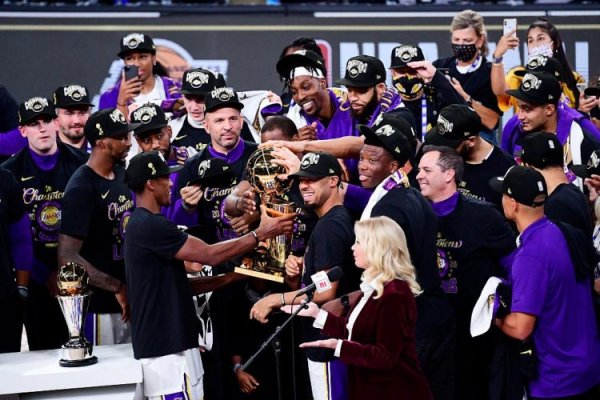 NBA official review: Five years ago today, the Lakers crowned their 17th championship in team history in the park!