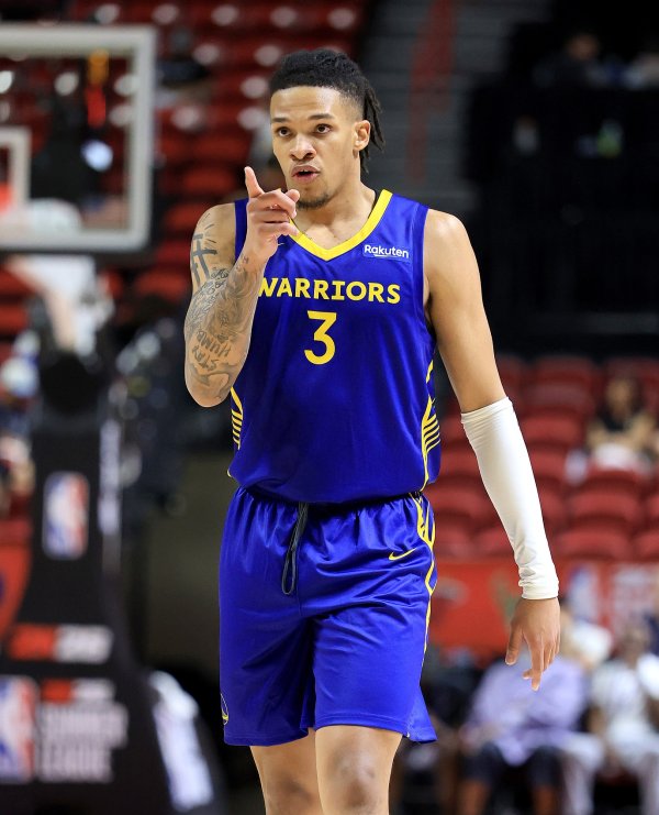 Well played! Richard, the No. 56 pick, made 3 of 4 in the half and contributed 8 points, 2 rebounds and 1 assist.