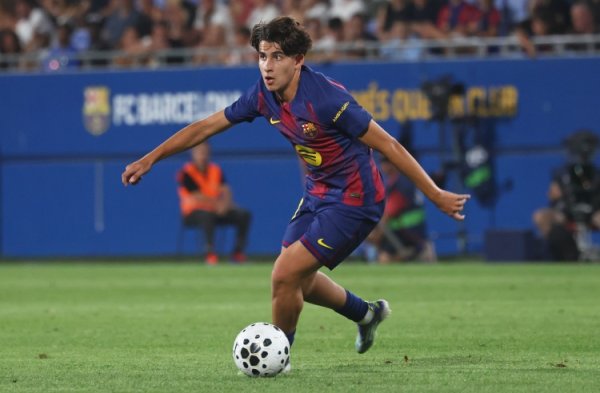 17-year-old Tony starts! Barcelona has two starts for post-2008 players in La Liga this season, something the other 19 teams have not done yet.