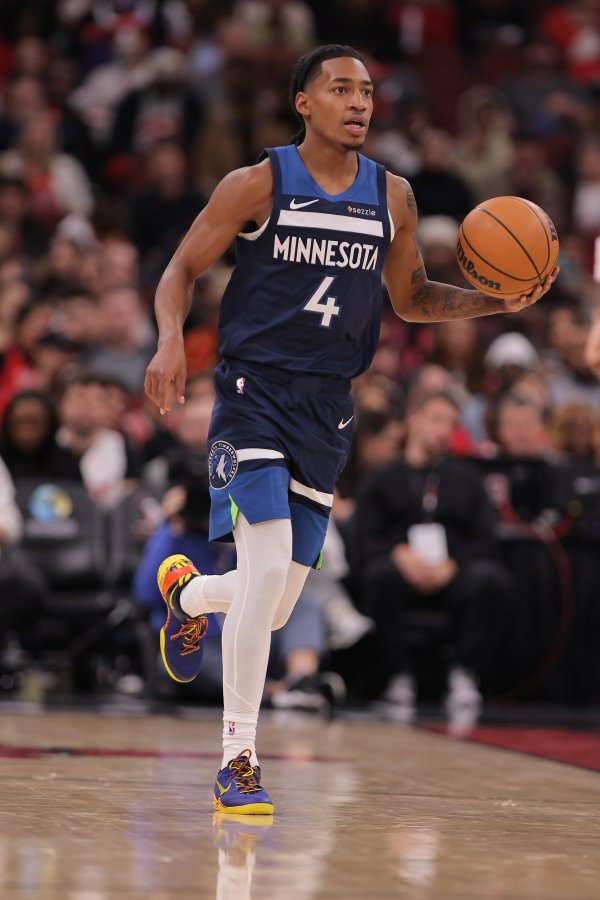 Reid: Dillingham s improvement as a point guard is key. He can now break out more easily.