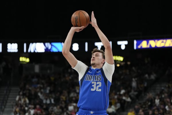 The first pick of the champion! Flagg made 4 of 13 shots and scored a double-double with 10 points and 10 rebounds. He played point guard and had zero assists in the game.