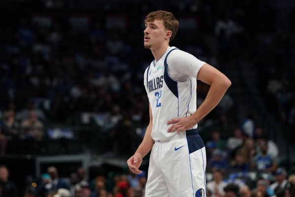 Doesn’t feel good! Flagg made 1 of 6 shots in the half and scored 2 points, 1 rebound and 1 steal, with a plus-minus of -8.