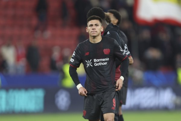 Difficult to level up! The 19-year-old Echeverry sat on the bench in the German Cup and only played 127 minutes in 2 months after joining the pharmaceutical company.