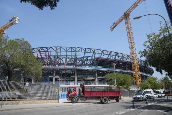 AS: Barcelona plans to open Camp Nou on a trial basis next week and hopes to officially return to play Bilbao on November 22