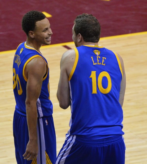 Chasing Dreams: Lee’s substitution is the beginning of the Warriors’ dynasty. That’s why Cole has the courage to substitute the most expensive player.