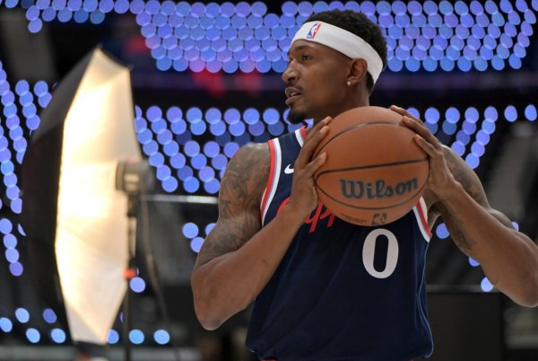 Bill scored only 5 points on 2 of 14 shots! Commentary: The characteristics of NBA games this season are not suitable for veterans