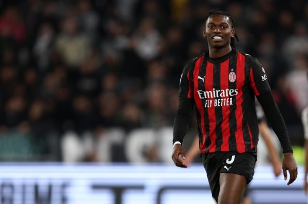 Leo: Allegri helped me a lot, he knows how to guide us young players