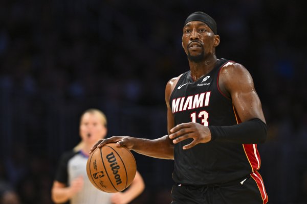 Heat: Adebayor will miss his fourth consecutive game due to a toe injury, and Herro will also not play.