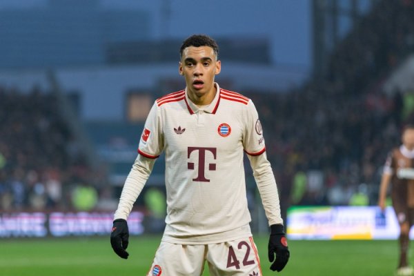 Reporter: Musiala is expected to return to Bayern training in December and will not return until January at the earliest