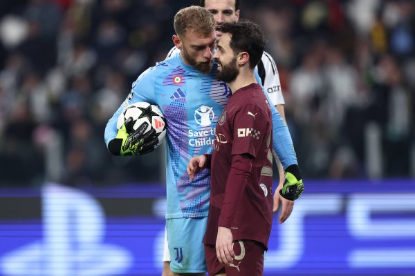 Reporter: Juventus has recently discussed the possibility of introducing seat B. The player’s contract expires next summer and he does not want to renew it.