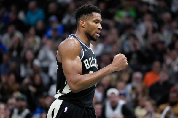 Averaged 32.6 points, 11.3 rebounds and 7.1 assists per game! The Bucks will play against the Cavaliers tomorrow, and Antetokounmpo is likely to play.