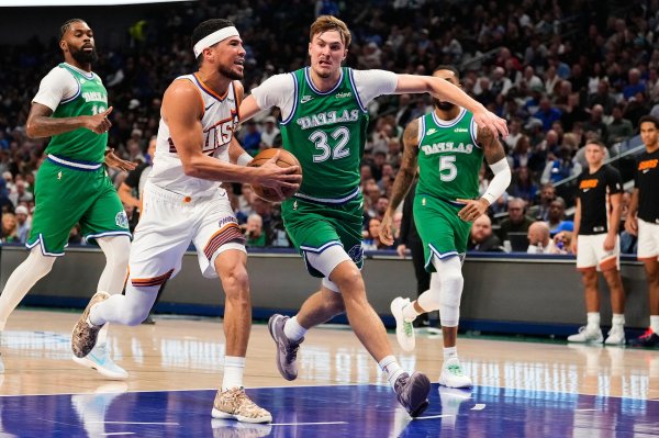 Washington: Flagg will definitely become an extremely good player. I will try my best to impart experience to him.