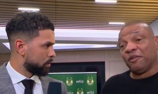 Xiaoli to Laoli: Why don’t you give me the middle class? The summer villa and the ski hotel were originally ours.