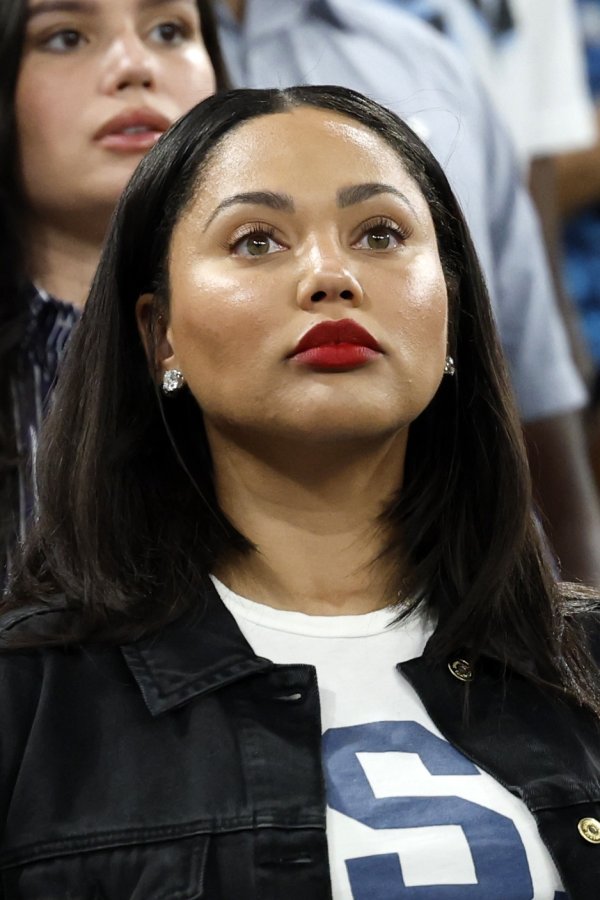 Kwame: Ayesha is jealous of Curry. Without the latter, no one would know her. Her husband would not be able to become famous even if he sponsors her.